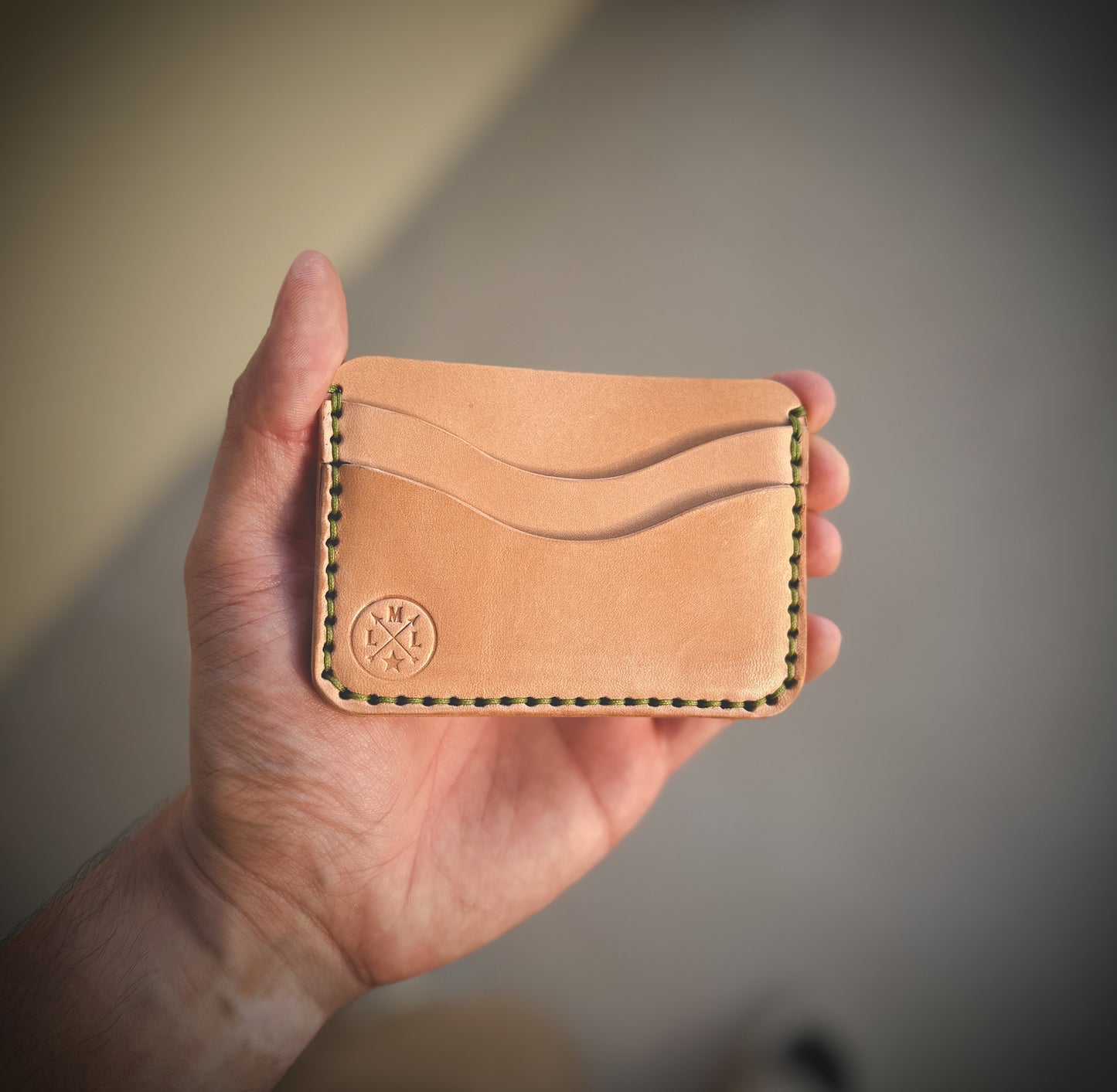 RTS 'Banshee' 4 Card Slot Full Grain Leather Wallet