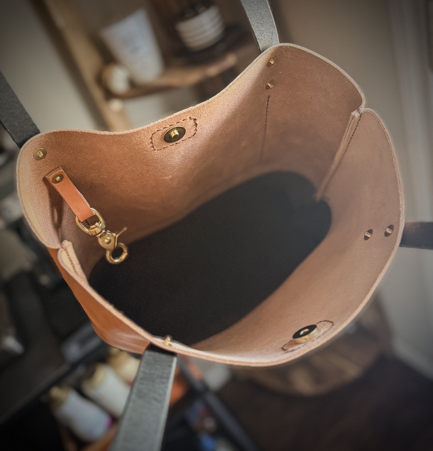 The 'Franklin' Horween Medium Sized Full Grain Leather Tote Bag